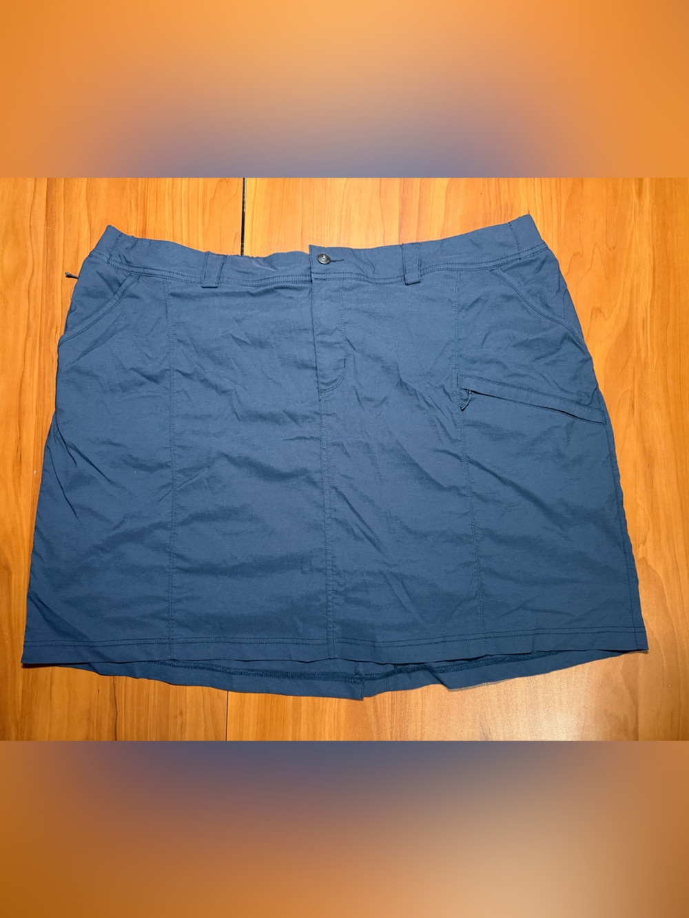 Duluth Trading Co Charcoal Grey Casual Skort with 7 Pockets